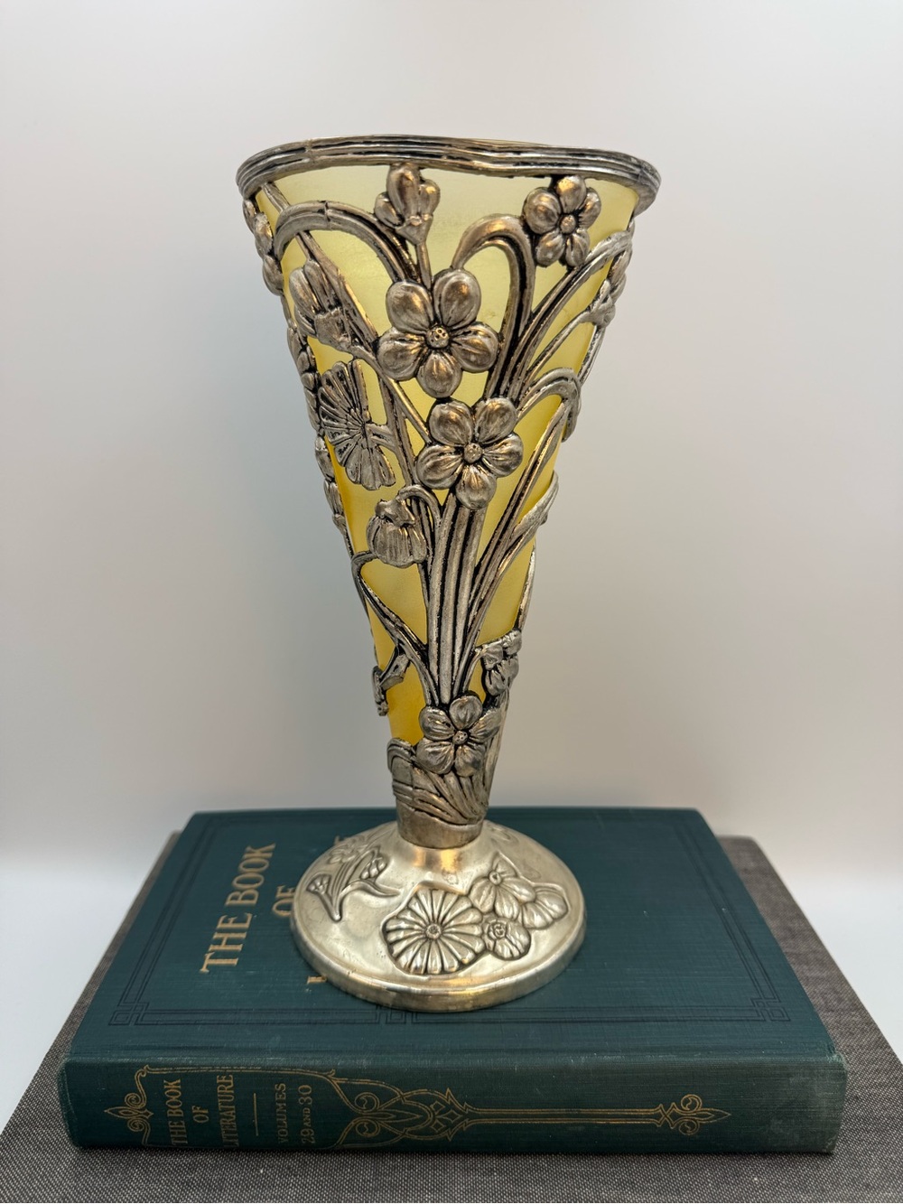 Vintage Art Deco Style Silver Tone Vase 9.5” Tall
